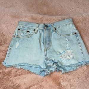Levi Shorts